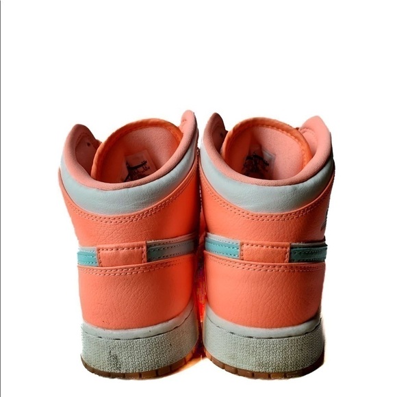 2018 Air Jordan 1 Mid GG ‘Crimson Pulse’ - Picture 4 of 9